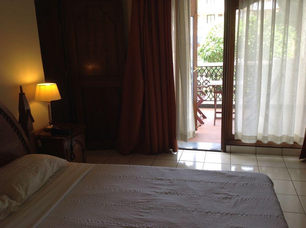 กรรม รอยัล ฮาทิ มาฮาล รีสอร์ต Hotel กาเวลอสซิม ภายนอก รูปภาพ